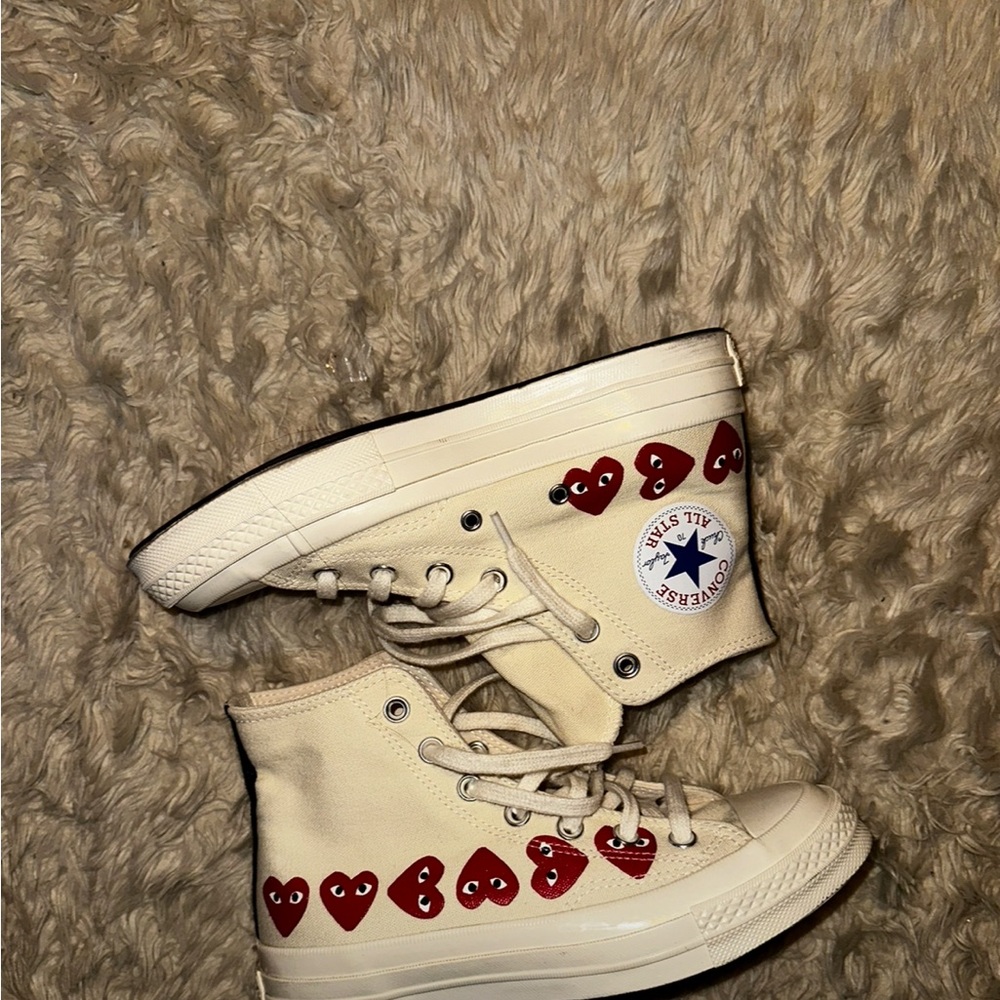 Commes De Garçons Play Multi-Heart White Converse